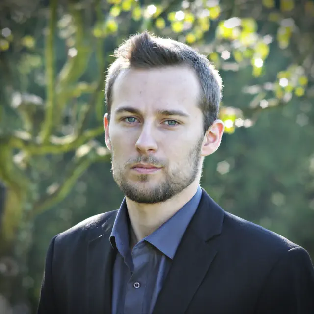Krzysztof Ścira, współzałożyciel desi9n.pl
